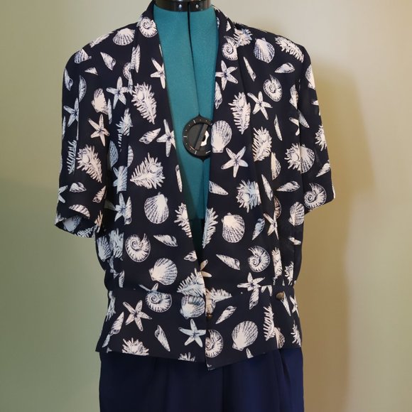 Vintage 80s | Seashell Wrap Top - Picture 7 of 8